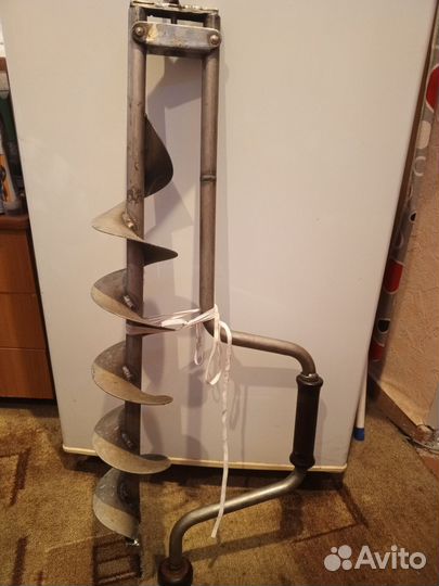 Бур титановый