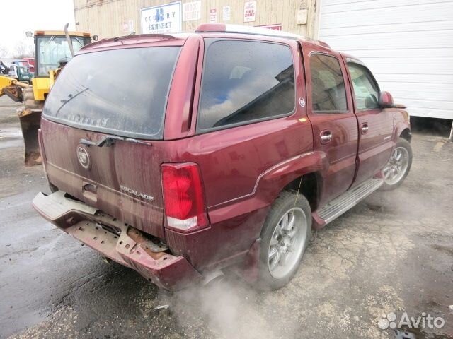 Разбор на запчасти Cadillac Escalade 2