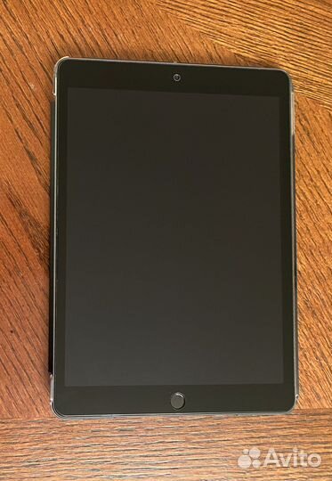Планшет iPad 8th wifi 32Гб