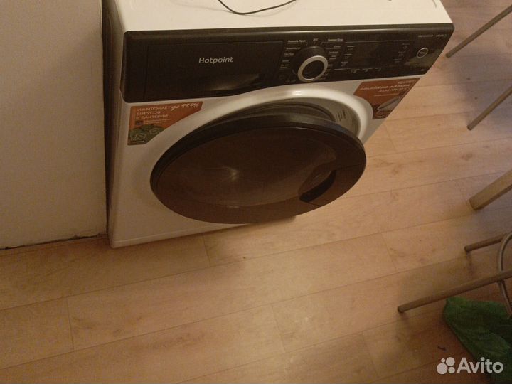 Стиральная машина Hotpoint 8кг