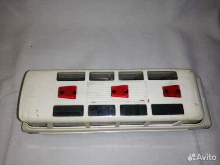 Автобус производство завода салютзил-118 юность