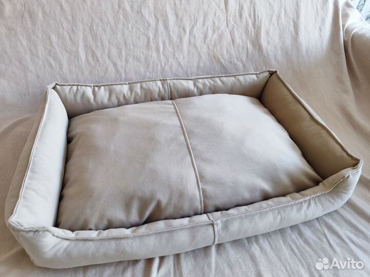 Лежанка для собак и кошек