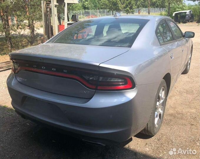 Dodge Charger 2015 г на запчасти