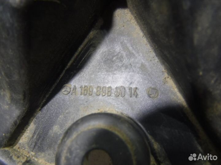 Кронштейн запасного колеса Mercedes W169 A140 A160