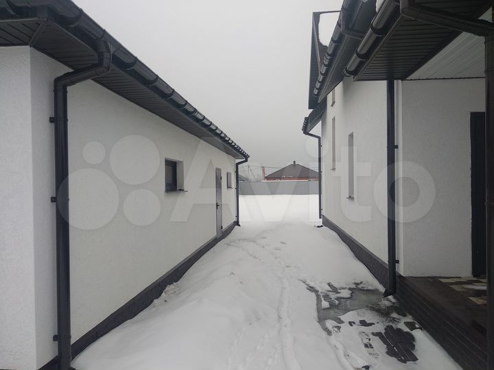 Коттедж 143,8 м² на участке 12 сот.