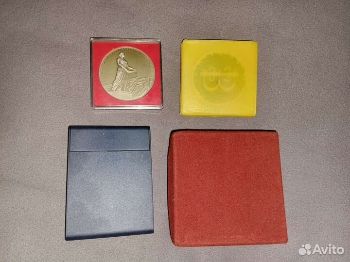 Настольная медаль СССР