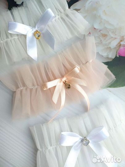 Свадебная подвязка