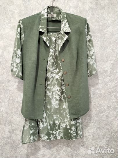 Костюм женский