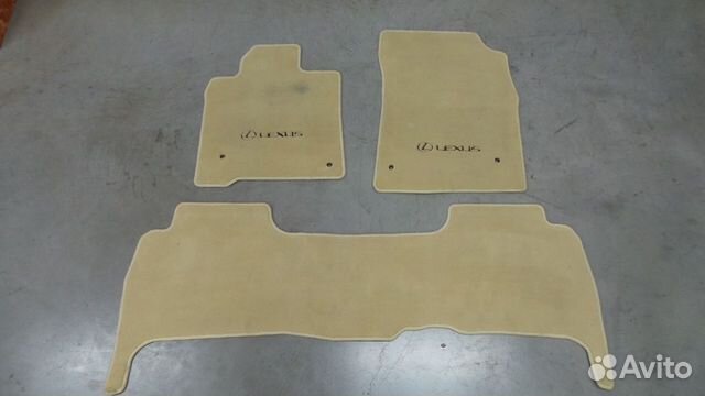 Автомобильные коврики на Lexus LX