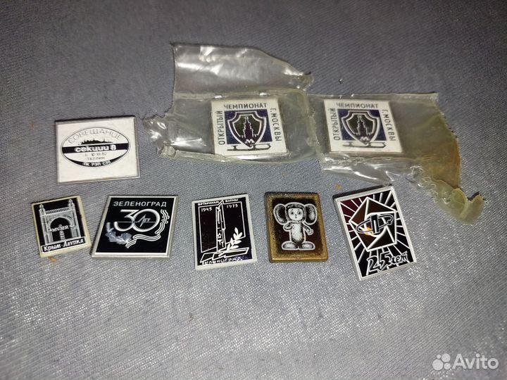 Значки зеркальные СССР