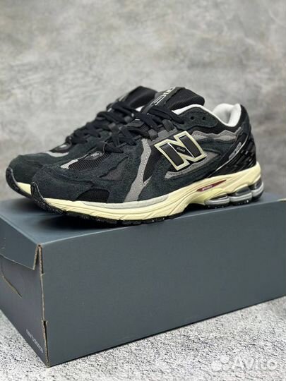 Кроссовки New Balance 1906R