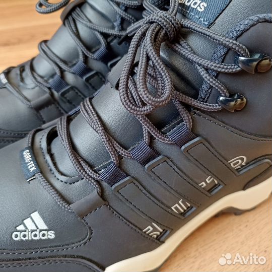 Зимние мужские кроссовки Adidas GoreTex