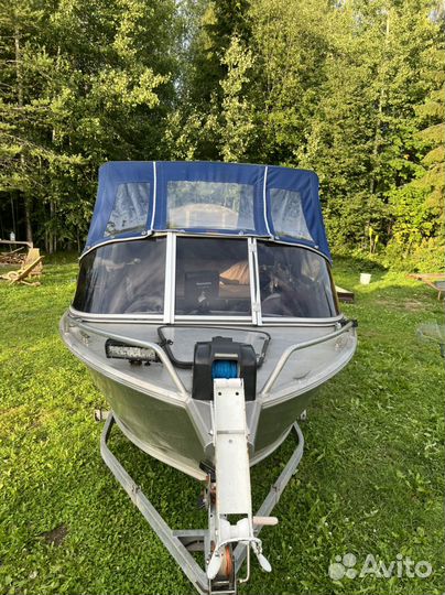 Лодка Quintrex 475