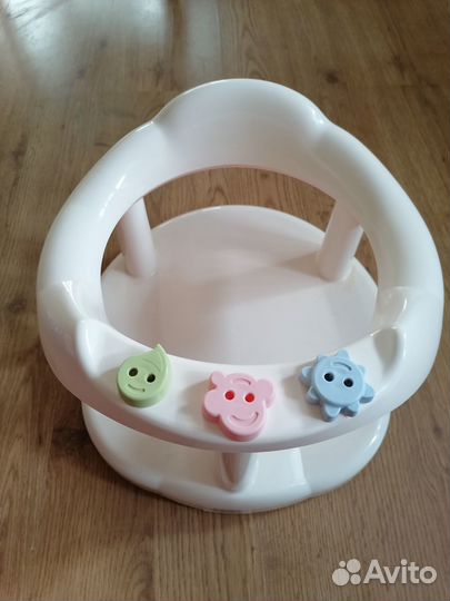 Стульчик для купания в ванночке