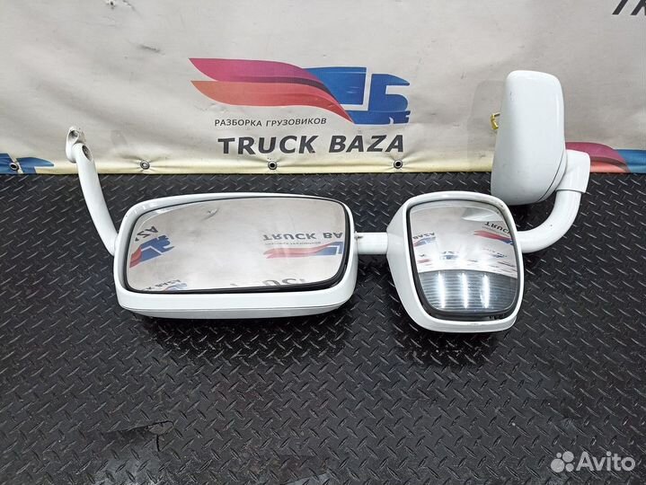 Зеркало заднего вида боковое левое Daf XF106