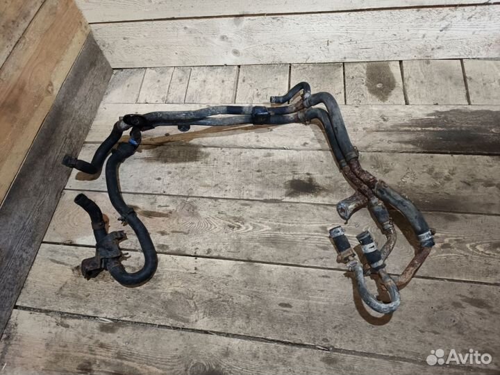 Патрубки отопителя Toyota Hilux Surf 1991г