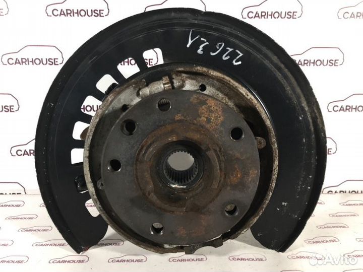 Кулак поворотный задний левый Volkswagen Touareg