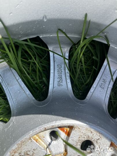 Диски на бмв r16