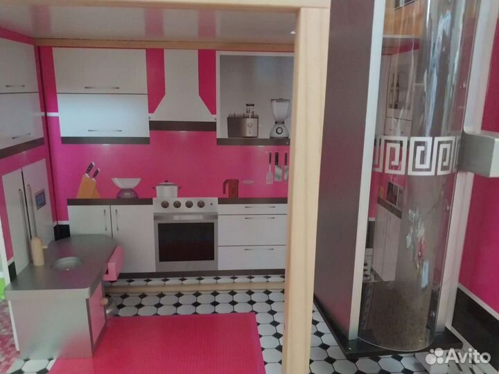 Домик кукольный