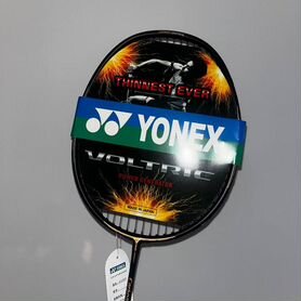 Ракетка для бадминтона Yonex (в чехле)