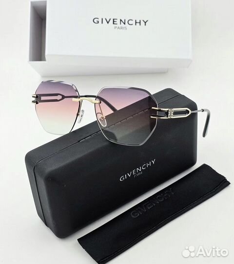 Солнцезащитные очки givenchy