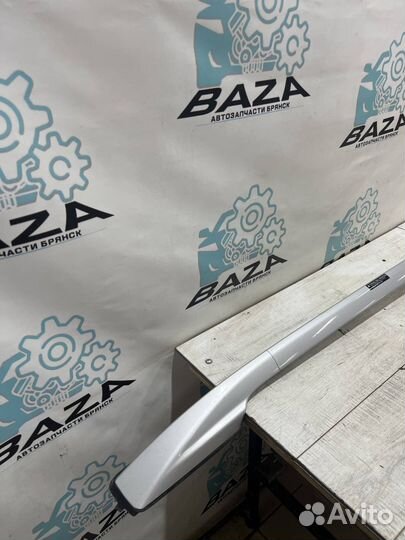 Рейлинг левый Toyota RAV 4 3