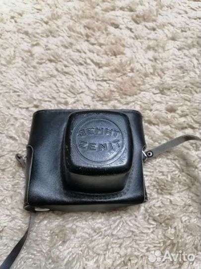 Плёночный фотоаппарат Зенит ет