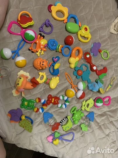 Игрушки погремушки 0-9