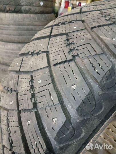 Goodyear UltraGrip Ice Arctic SUV 235/65 R17 103M
