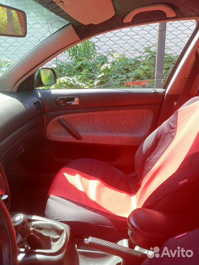 Volkswagen Passat 1.8 МТ, 1998, 153 000 км