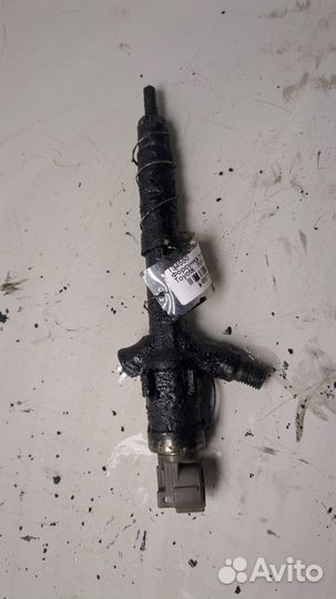 Форсунка топливная Toyota RAV 4, 2004
