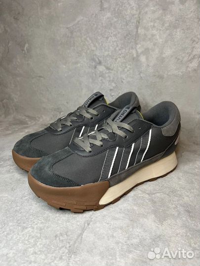 Мужские кроссовки Adidas neo futro mixr