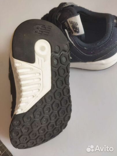 Кроссовки new balance