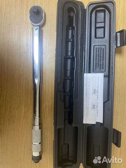 Динамометрический предельный щелчкового типа ключ