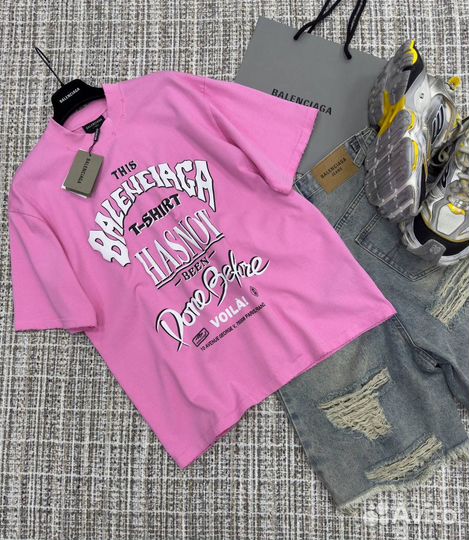 Футболка balenciaga