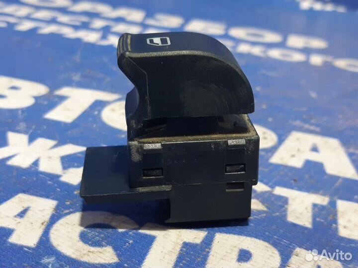Кнопка стеклоподъемника Chery Amulet лифтбэк 2006