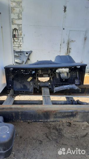 Торпедо Renault Duster I 2012-2021