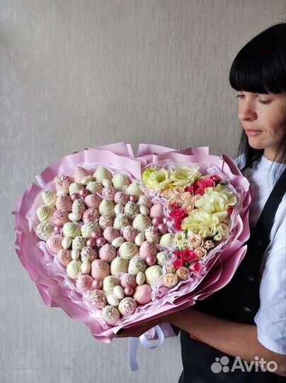 Клубника в шоколаде букеты, шоколад ручной работы