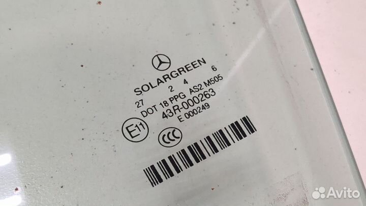 Стекло боковой двери левое переднее Mercedes S W221