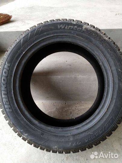 Hankook AH11 215/55 R16