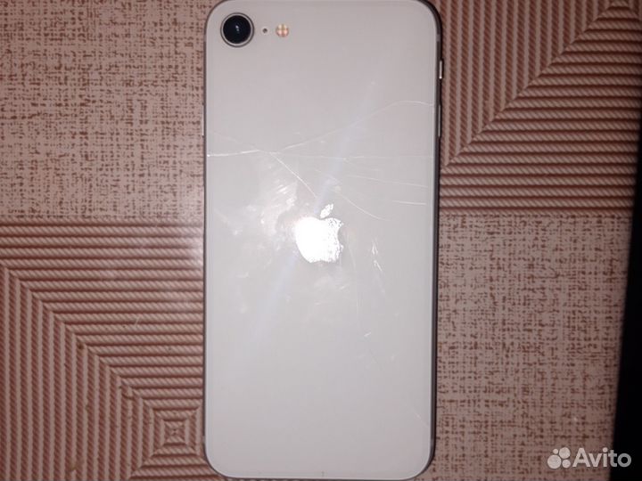 iPhone SE (2022), 64 ГБ