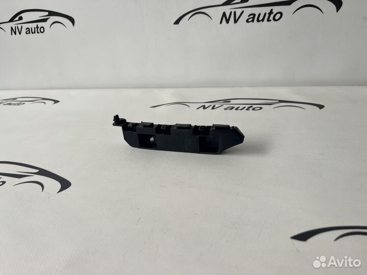 Honda civic 9 крепление переднего бампера правое