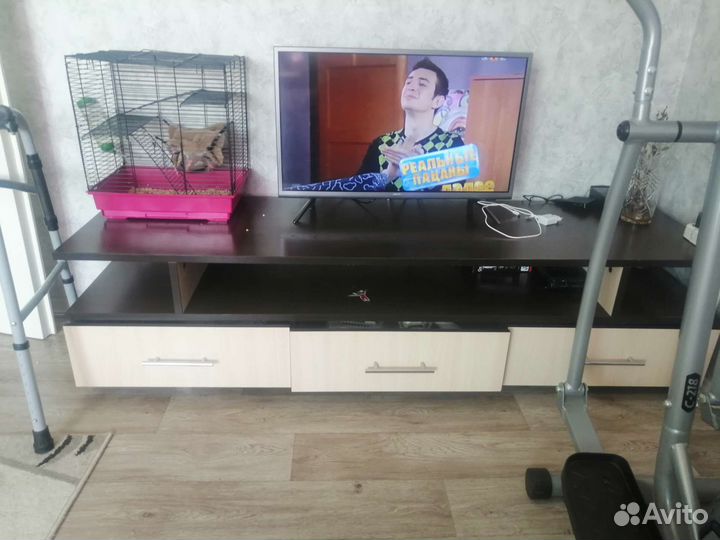 Тумба под тв