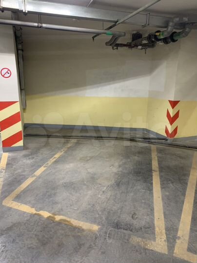 Машиноместо