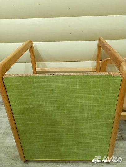 Детский стол и стул