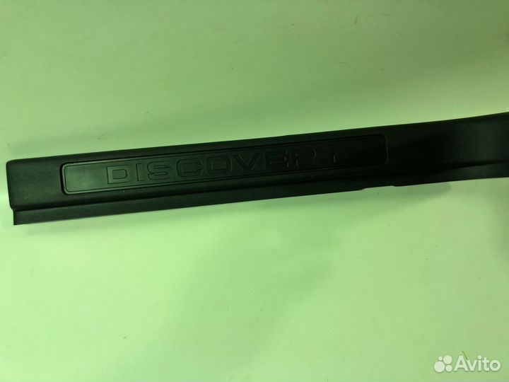 Накладки на пороги Land Rover