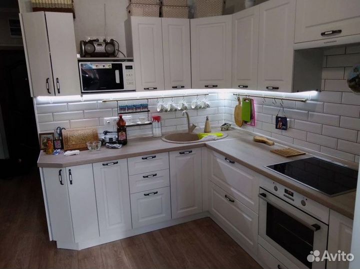 Кухня угловая