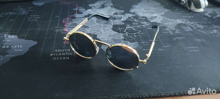 Солнцезащитные очки