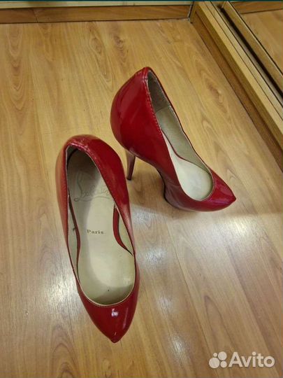 Туфли красные лаковые