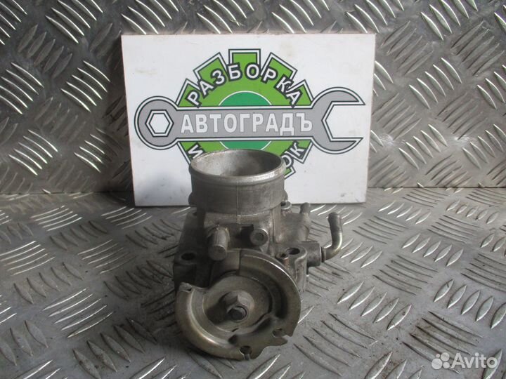 Заслонка дроссельная Mazda Demio 2000г 1.5л